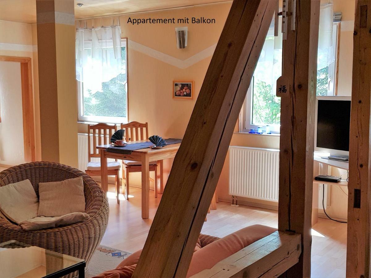 Ferienhaus Lyhs Fehrenbach Εξωτερικό φωτογραφία